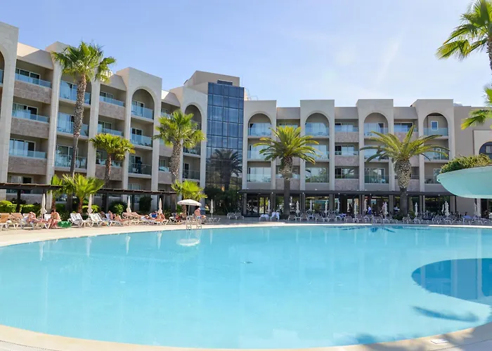 Falesia Hotel - Adults Only Albufeira photo